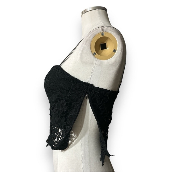 CASTING LA Lace Bustier Crop Top Cami - Picture 4 of 9